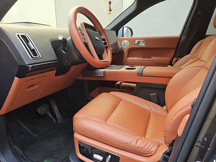 Фото 5 - LiXiang L9