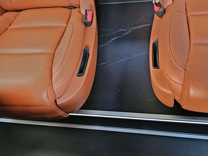 Фото 9 - LiXiang L9