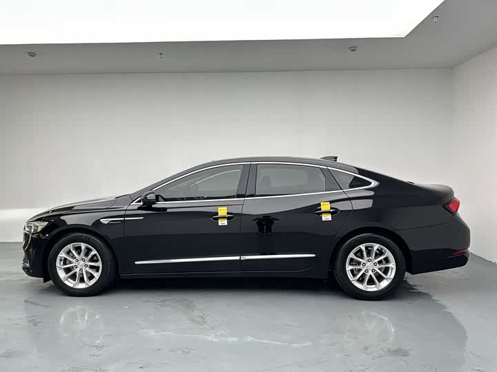 Фото 2 - Buick LaCrosse