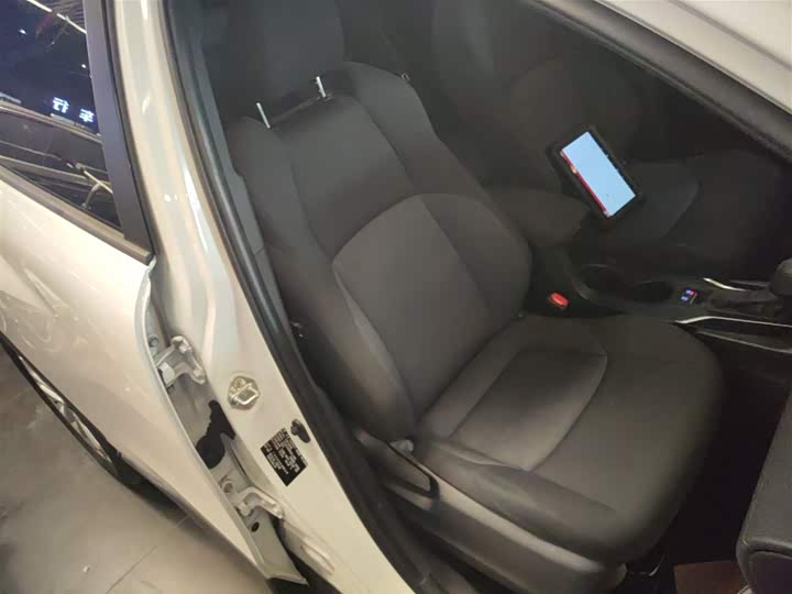 Фото 25 - Toyota Frontlander