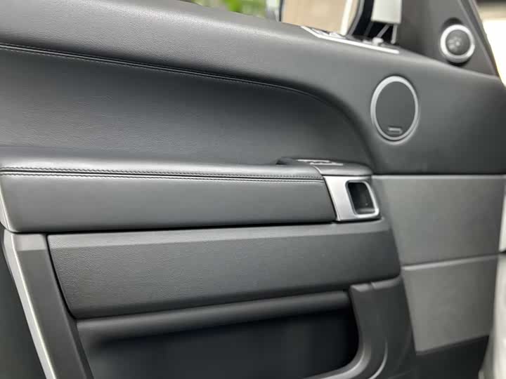 Фото 7 - Land Rover Range Rover Sport