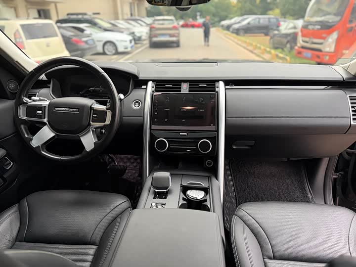 Фото 17 - Land Rover Discovery