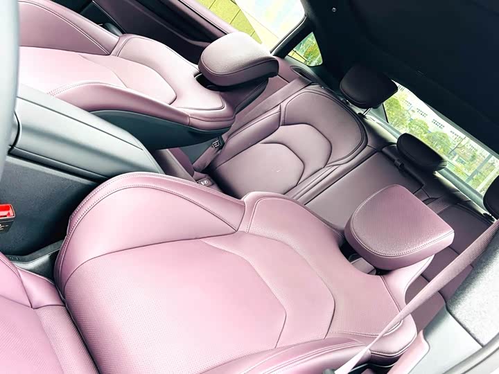 Фото 5 - Xiaomi SU7