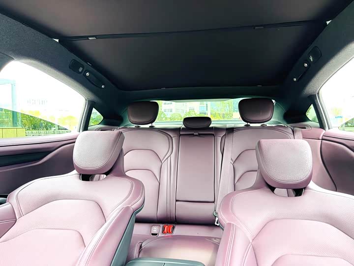 Фото 7 - Xiaomi SU7