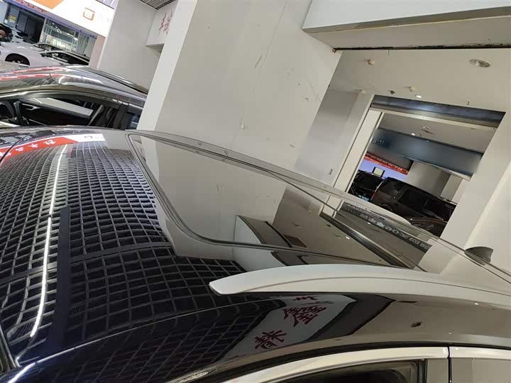 Фото 27 - Cadillac XT5