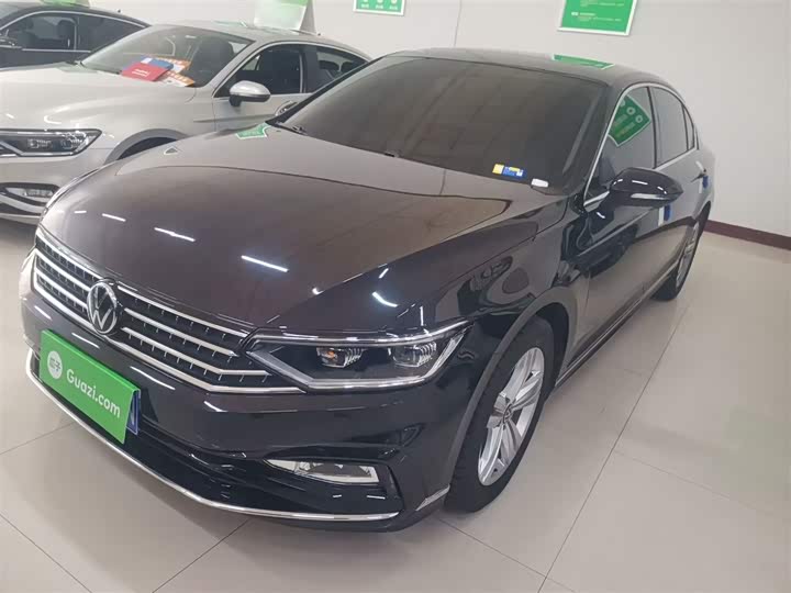 Фото 2 - Volkswagen Magotan