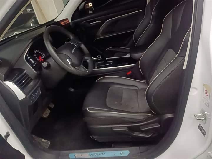 Фото 15 - Haval H6