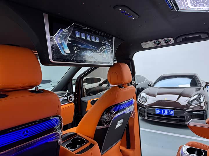 Фото 12 - Mercedes-Benz Vito