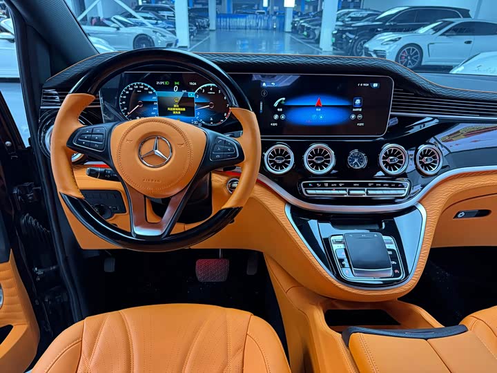 Фото 14 - Mercedes-Benz Vito