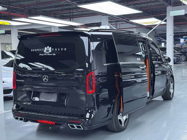 Фото 25 - Mercedes-Benz Vito