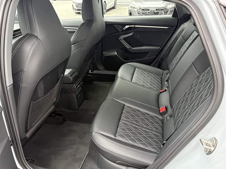 Фото 10 - Audi A3