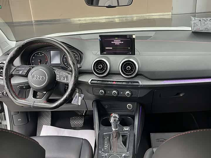 Фото 12 - Audi Q2L