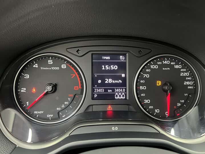 Фото 14 - Audi Q2L