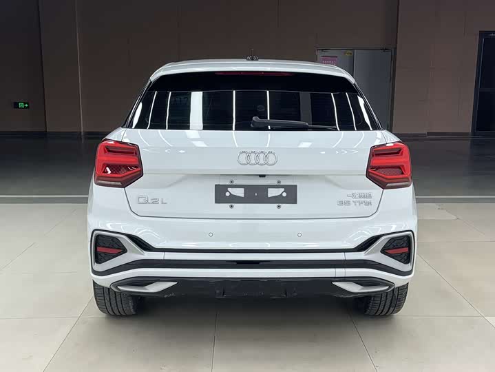 Фото 5 - Audi Q2L