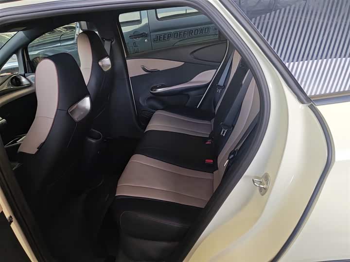 Фото 8 - BYD Dolphin