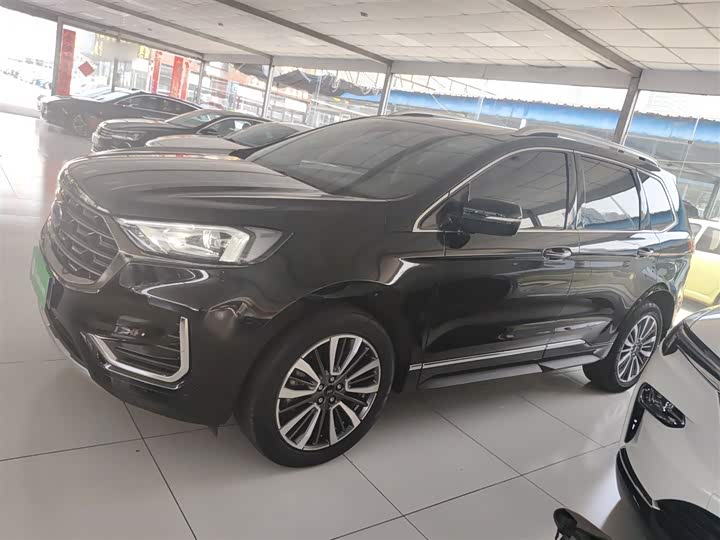 Фото 5 - Ford Edge