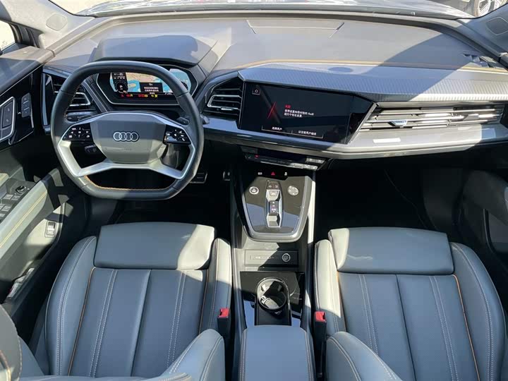 Фото 8 - Audi Q4 e-tron