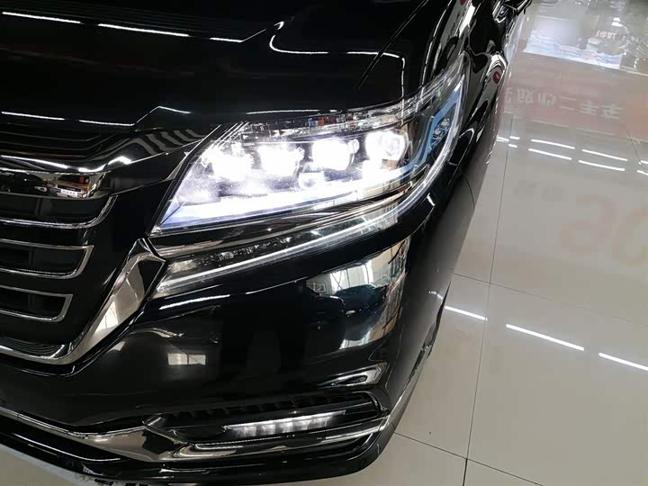 Фото 23 - Honda Elysion