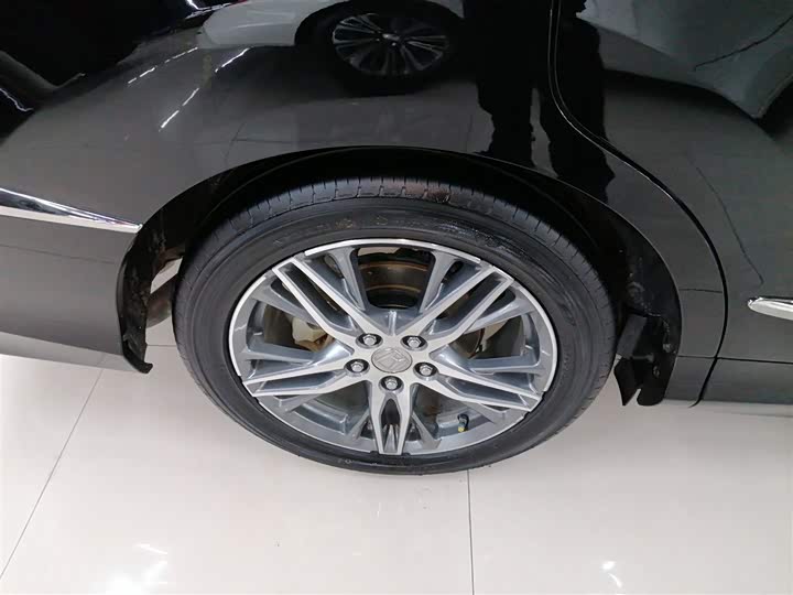 Фото 25 - Honda Elysion