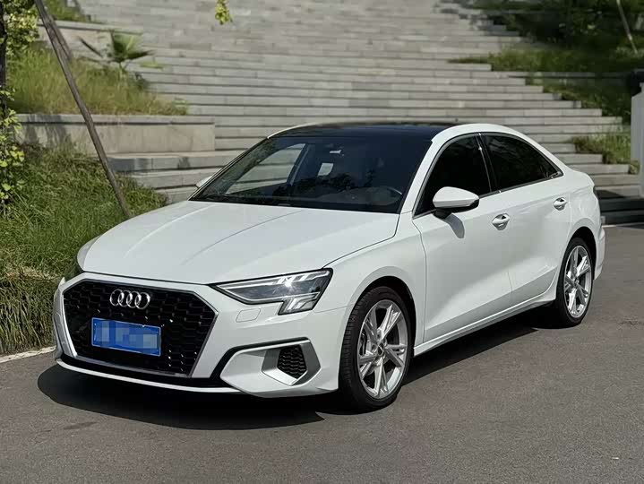 Фото 1 - Audi A3