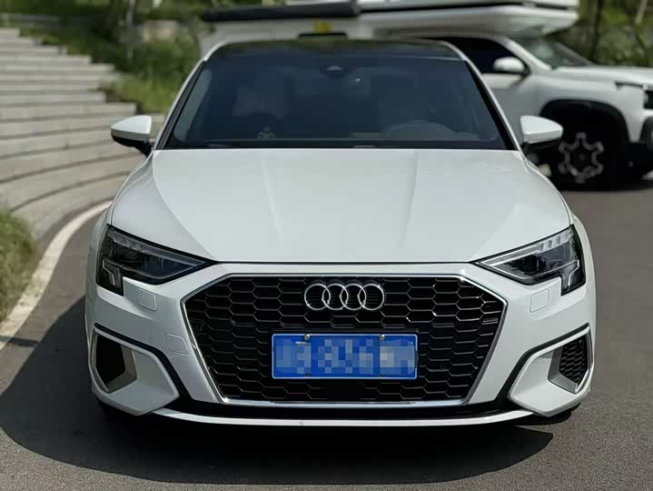 Фото 2 - Audi A3