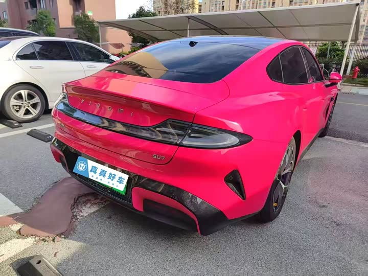 Фото 4 - Xiaomi SU7