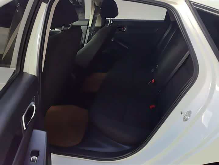 Фото 11 - Honda Civic