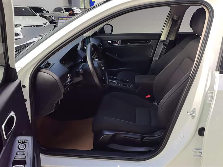 Фото 9 - Honda Civic