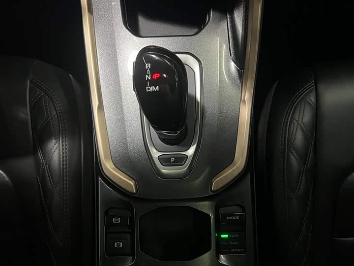 Фото 14 - Haval H6