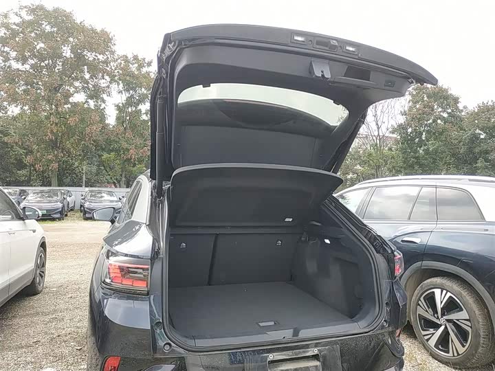 Фото 19 - Volkswagen ID.4 Crozz