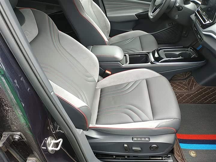 Фото 25 - Volkswagen ID.4 Crozz