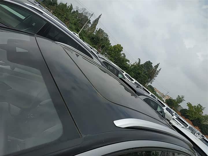 Фото 27 - Volkswagen ID.4 Crozz