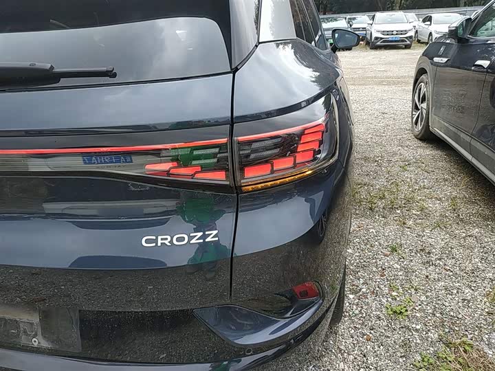 Фото 8 - Volkswagen ID.4 Crozz