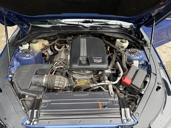 Фото 12 - Cadillac CT4