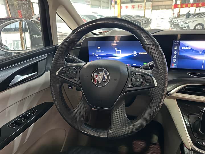 Фото 6 - Buick GL8 ES