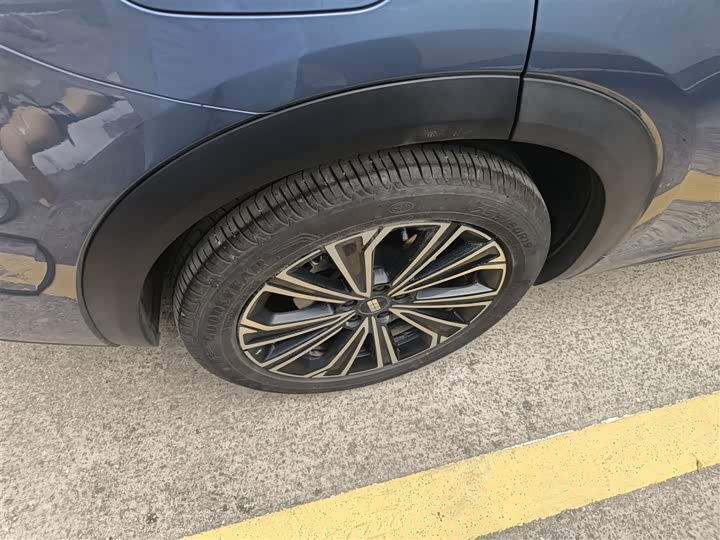 Фото 26 - Geely Galaxy Starship 7