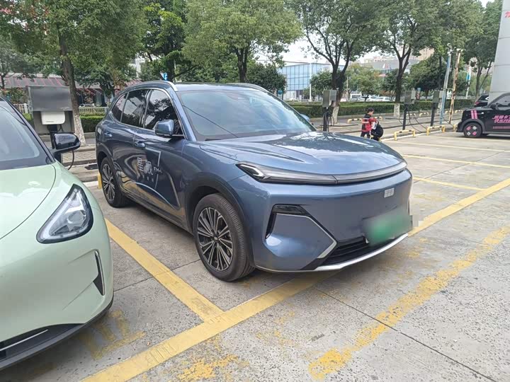 Фото 4 - Geely Galaxy Starship 7