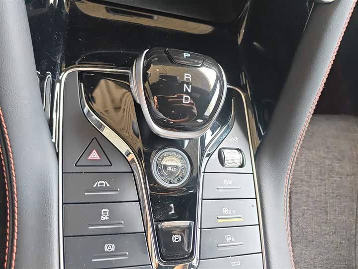 Фото 7 - BYD Song Plus