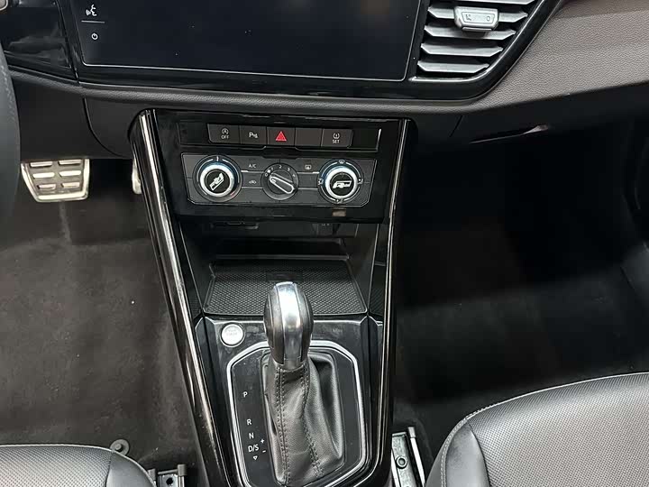 Фото 15 - Jetta VS7