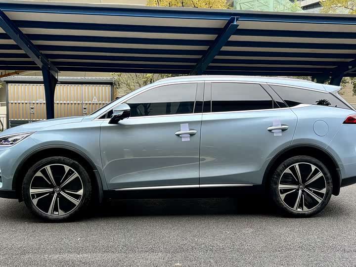 Фото 6 - BYD Tang Hybrid/EV