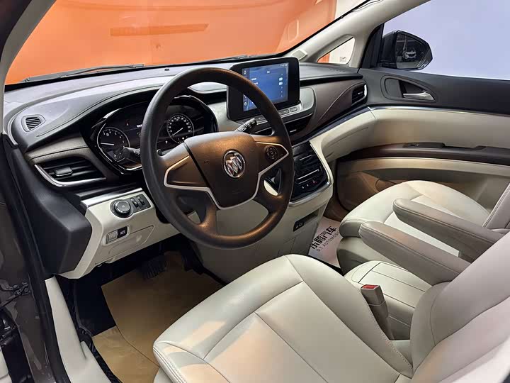 Фото 10 - Buick GL8 ES