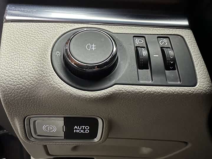 Фото 26 - Buick GL8 ES