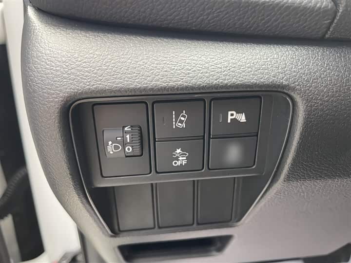 Фото 16 - Honda CR-V