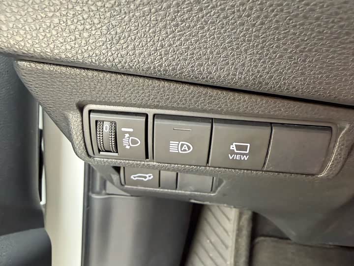 Фото 13 - Toyota Frontlander