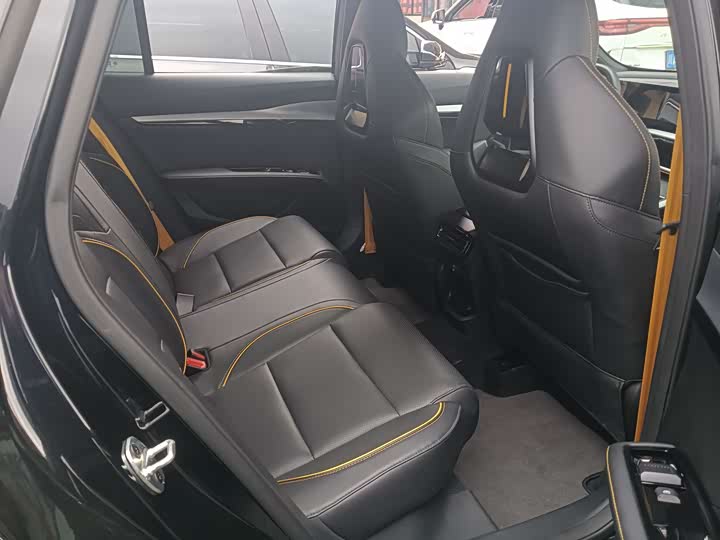 Фото 10 - MG Motor 5 Scorpio