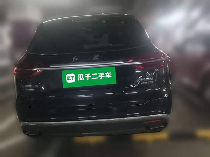 Фото 28 - Hongqi HS5
