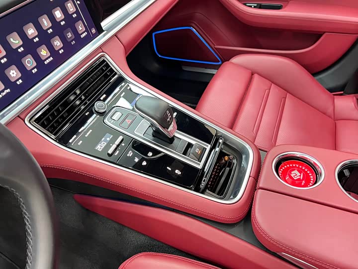 Фото 28 - Porsche Panamera