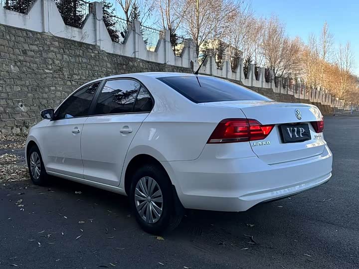 Фото 9 - Volkswagen Santana