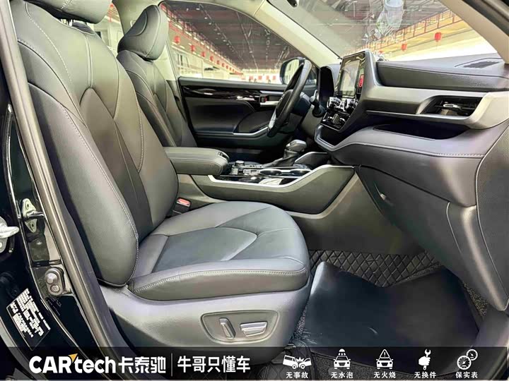 Фото 27 - Toyota Highlander