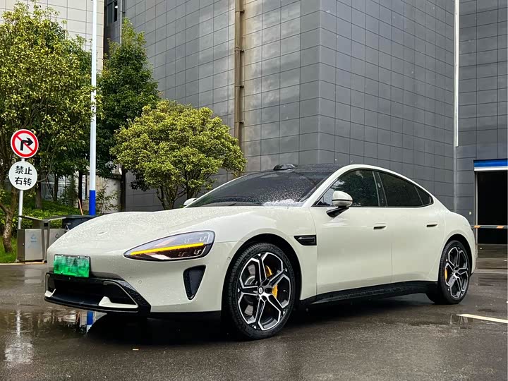 Фото 1 - Xiaomi SU7